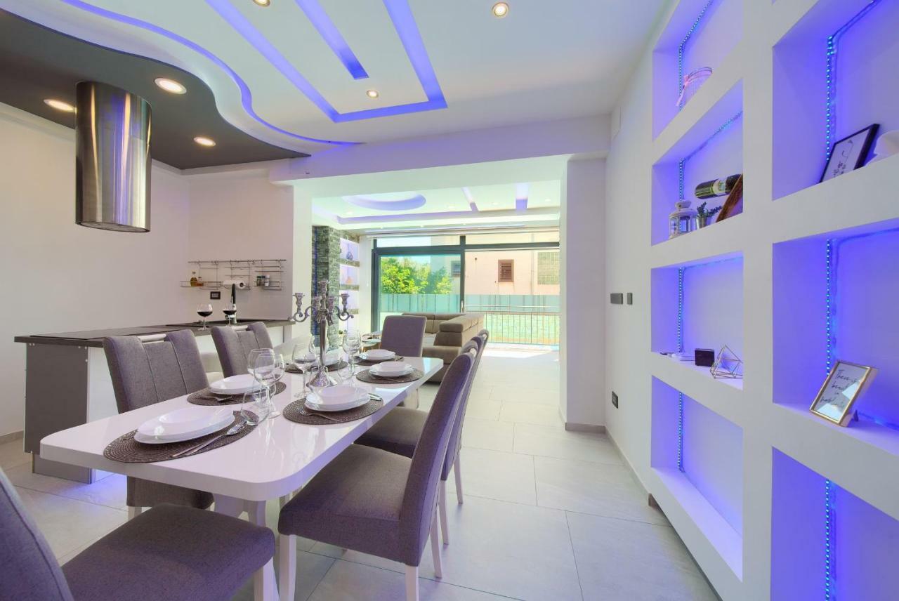 Luxury Vall Apartment Krk Town Bagian luar foto