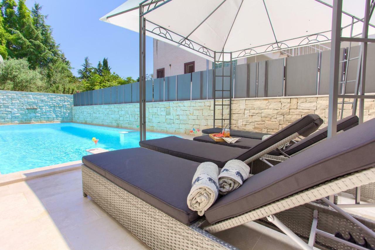 Luxury Vall Apartment Krk Town Bagian luar foto