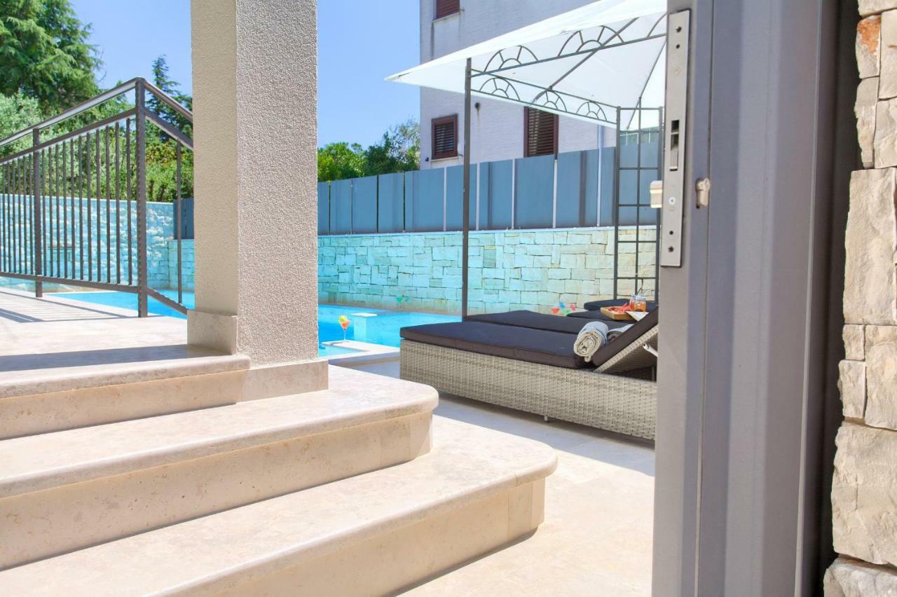 Luxury Vall Apartment Krk Town Bagian luar foto
